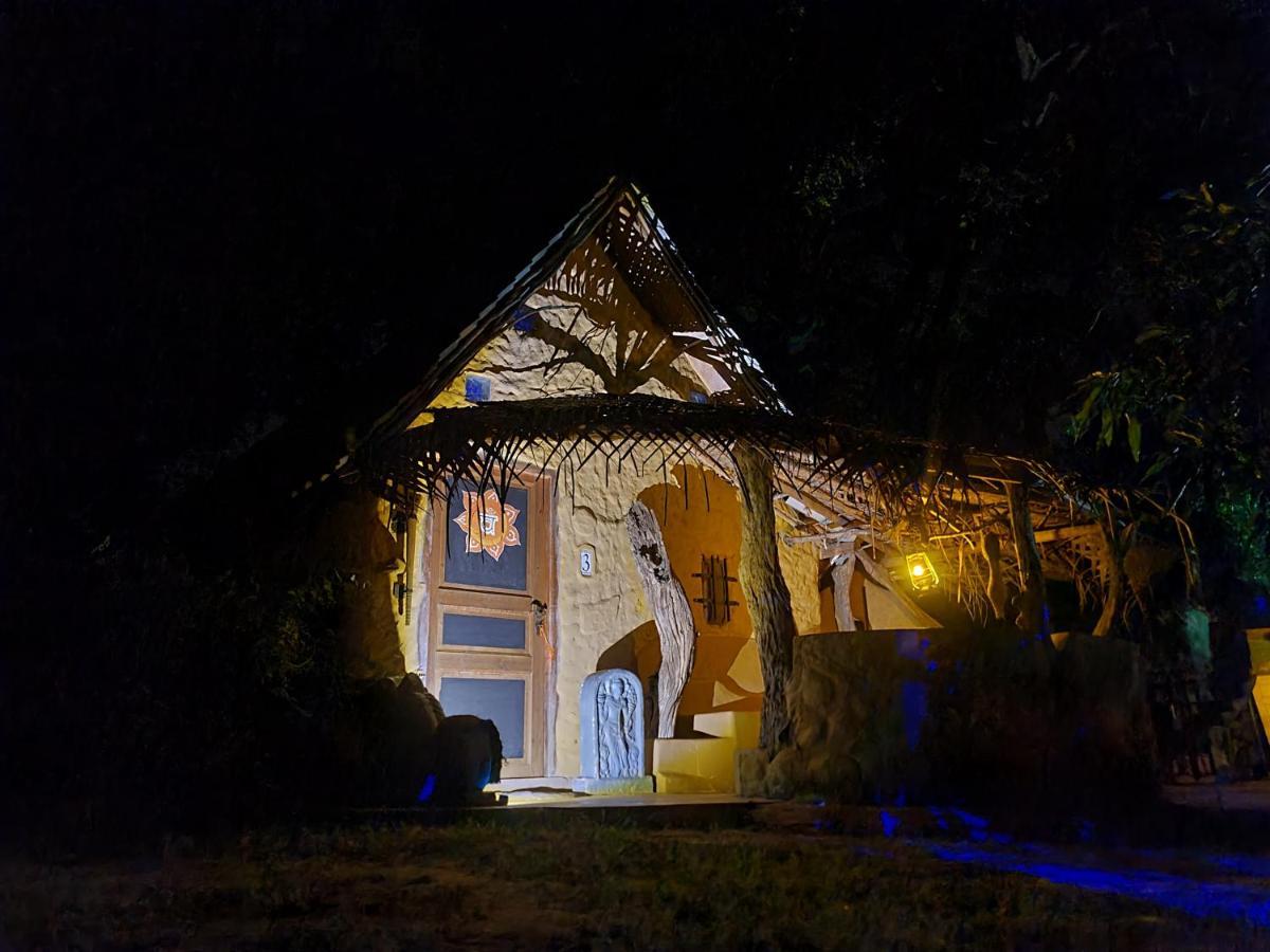 Humbhaha Jungle Yala Nature Eco Resort Kataragama Ngoại thất bức ảnh